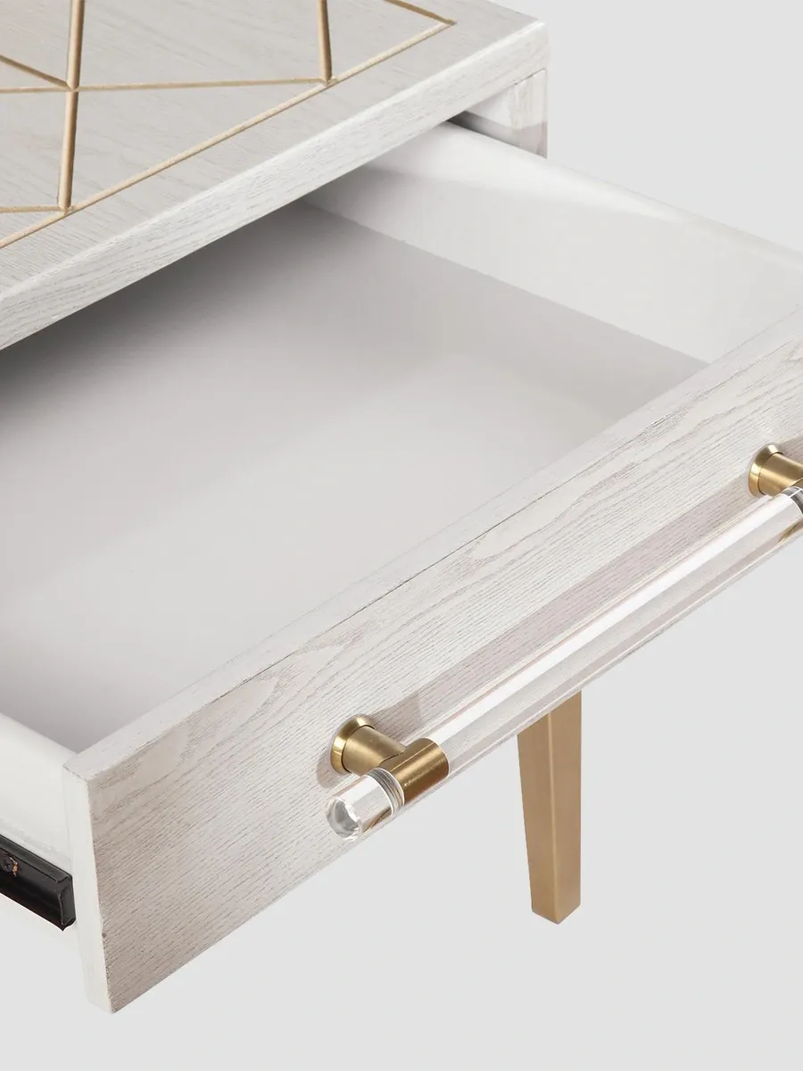 Bassett Mirror Perrine End Table | Thumbnail 5