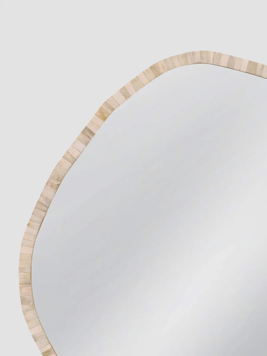 Bassett Mirror Tylerton Wall Mirror | Thumbnail 3 Bassett Mirror Tylerton Wall Mirror | Thumbnail 3