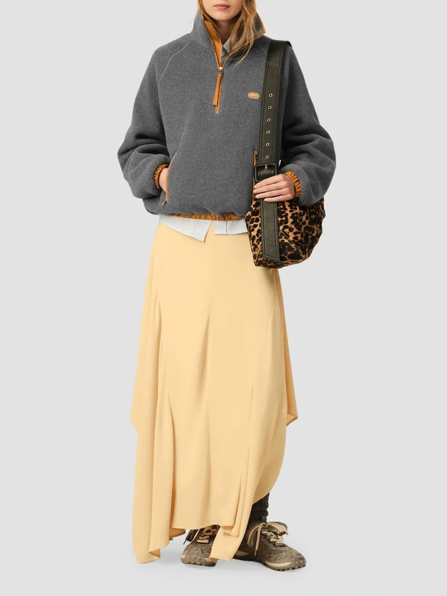 AMI PARIS Women's Ami Funnel-Neck Sweatshirt | Thumbnail 2