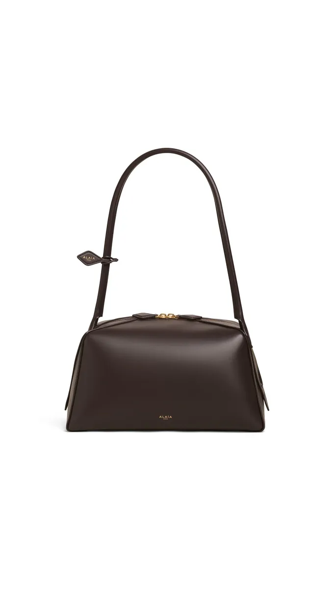 Alaïa Le Bouledogue Bag In Calfskin | Thumbnail 2 Alaïa Le Bouledogue Bag In Calfskin | Thumbnail 2
