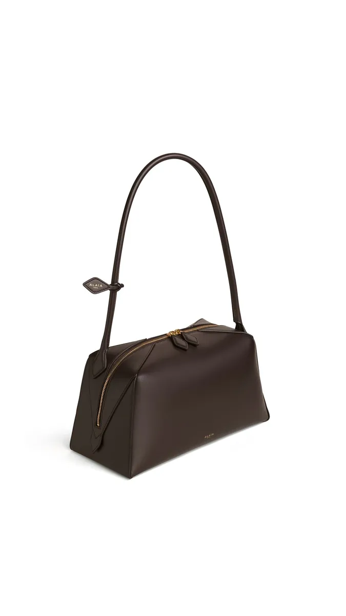 Alaïa Le Bouledogue Bag In Calfskin | Thumbnail 3 Alaïa Le Bouledogue Bag In Calfskin | Thumbnail 3