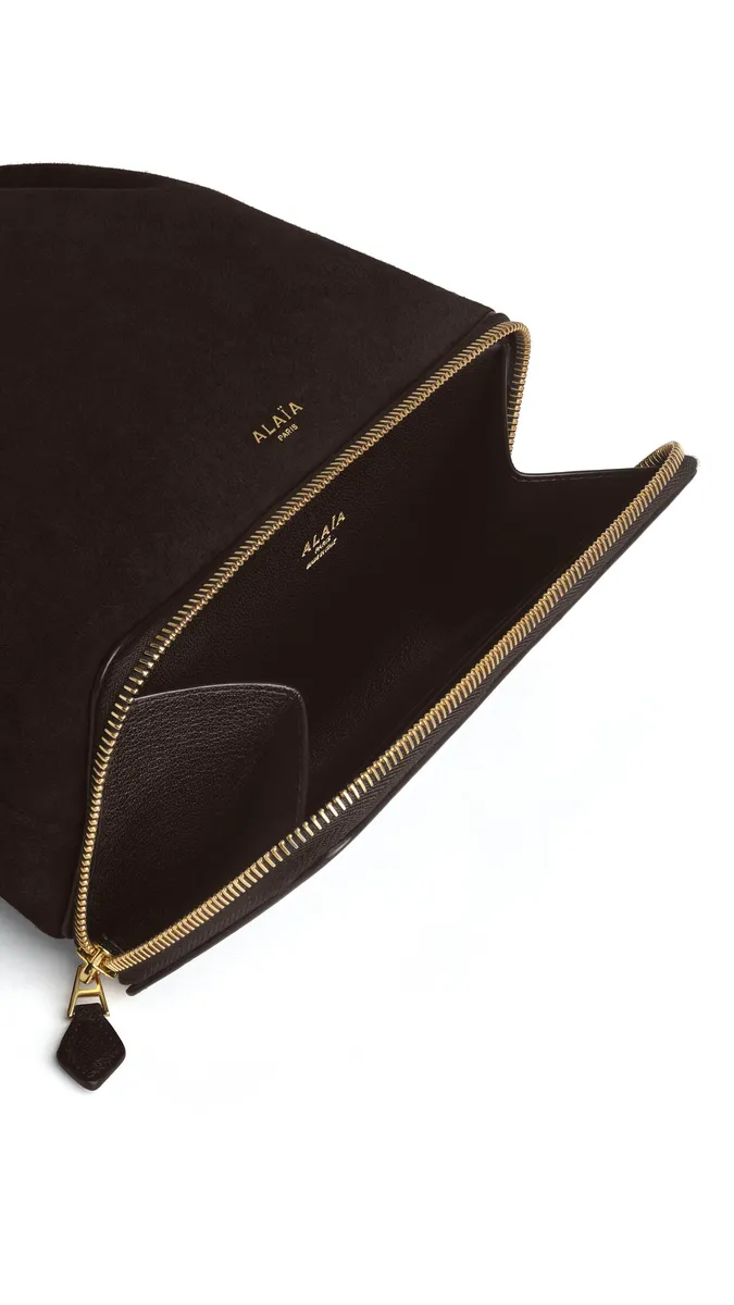 Alaïa Le Pochon Bag In Suede | Thumbnail 3 Alaïa Le Pochon Bag In Suede | Thumbnail 3