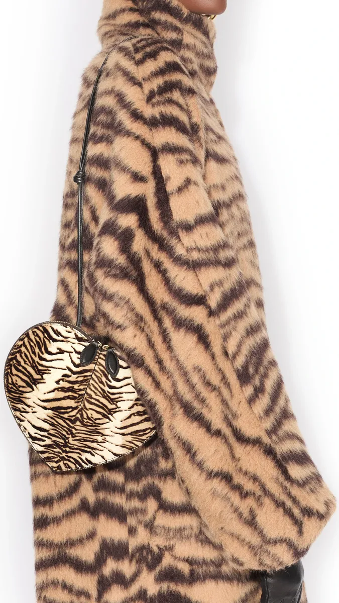 Alaïa Le Coeur Bag In Tiger Haircalf | Thumbnail 4 Alaïa Le Coeur Bag In Tiger Haircalf | Thumbnail 4