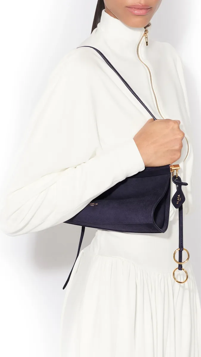 Alaïa Le Click East West Small Bag In Suede | Thumbnail 4 Alaïa Le Click East West Small Bag In Suede | Thumbnail 4