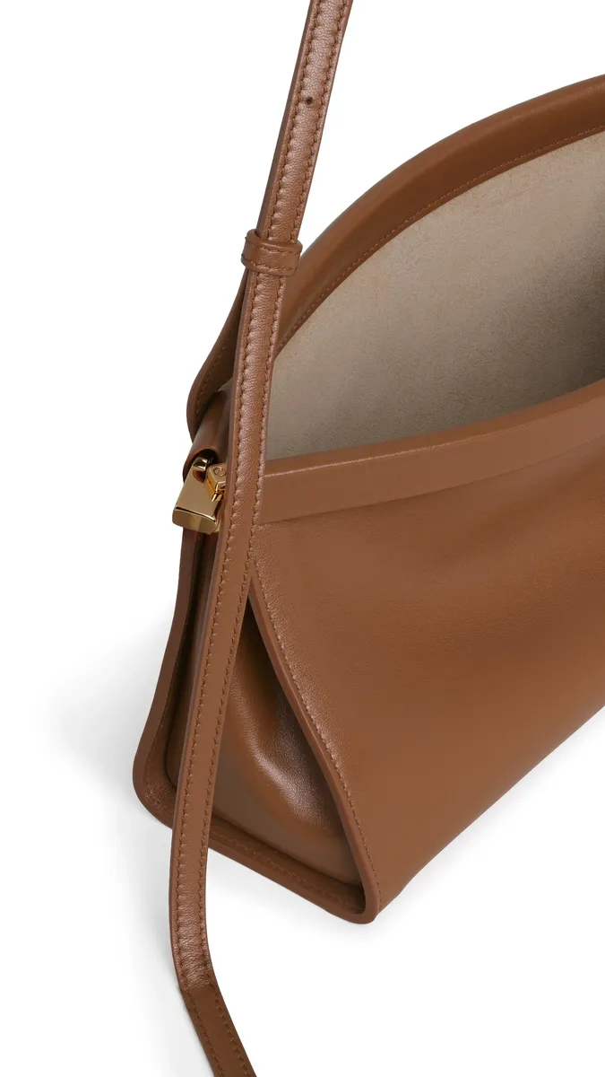 Alaïa Le Click East West Medium Bag In Calfskin | Thumbnail 3 Alaïa Le Click East West Medium Bag In Calfskin | Thumbnail 3