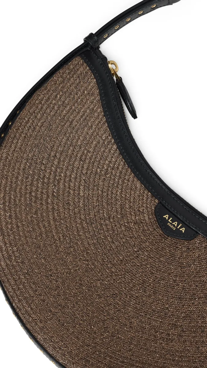 Alaïa One Piece Demi Lune Bag In Paper Straw | Thumbnail 2 Alaïa One Piece Demi Lune Bag In Paper Straw | Thumbnail 2