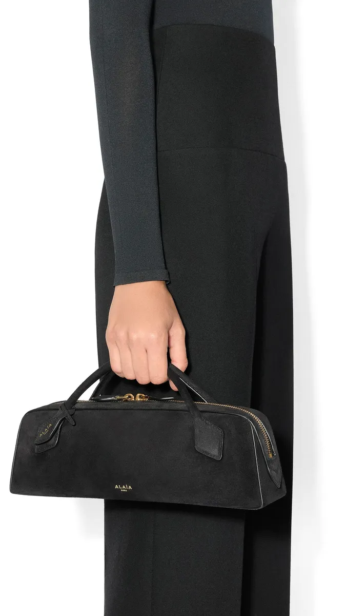 Alaïa Le Teckel Clutch In Suede | Thumbnail 4 Alaïa Le Teckel Clutch In Suede | Thumbnail 4
