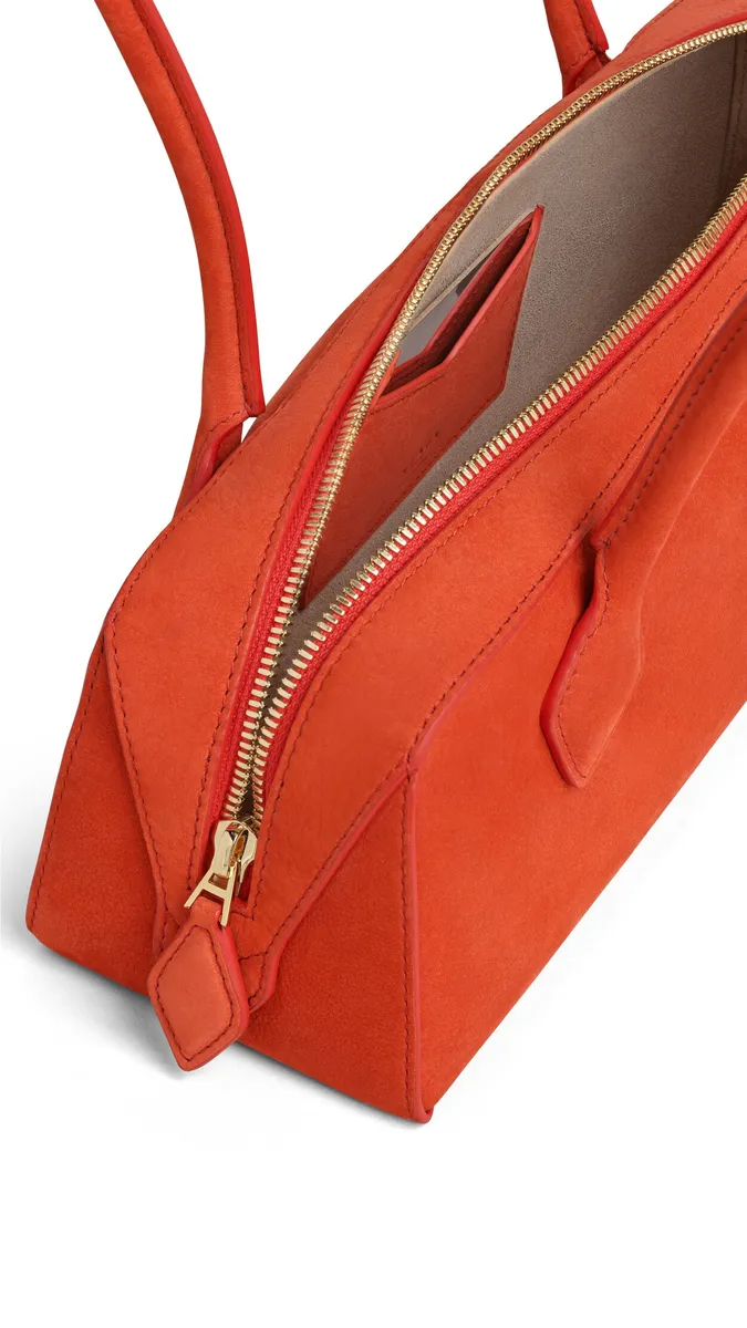 Alaïa Le Teckel Medium Bag In Nubuck | Thumbnail 3