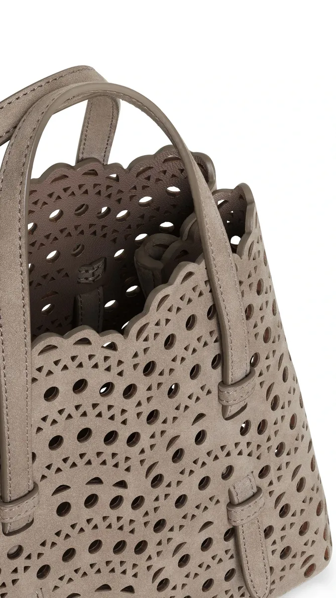 Alaïa Mina 20 In Perforated Vienne Nubuck | Thumbnail 3 Alaïa Mina 20 In Perforated Vienne Nubuck | Thumbnail 3