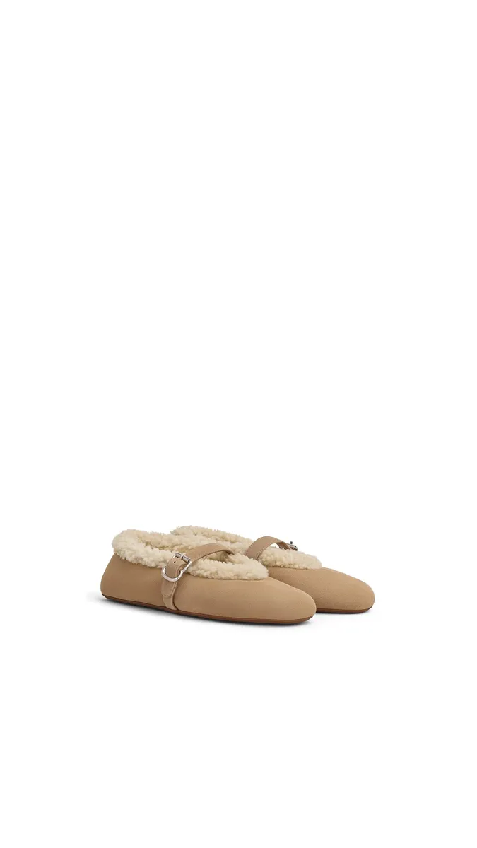 Alaïa Ballet Flats In Merino Shearling | Thumbnail 2
