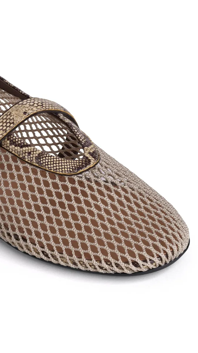 Alaïa Ballet Flats In Fishnet And Ayers Leather | Thumbnail 3