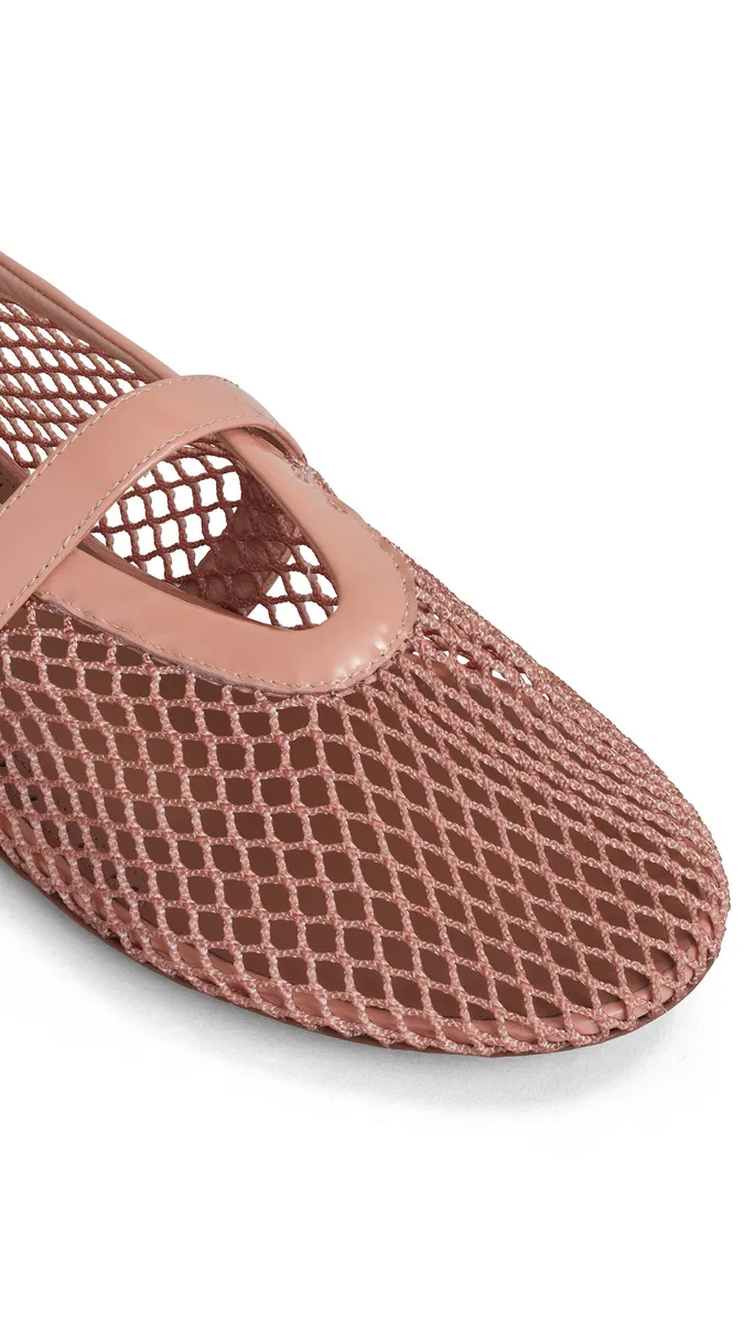 Alaïa Ballet Flats In Fishnet | Thumbnail 3