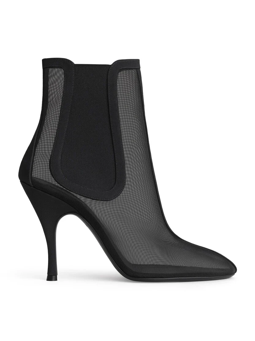 Alaïa Heeled Chelsea Boots In Mesh