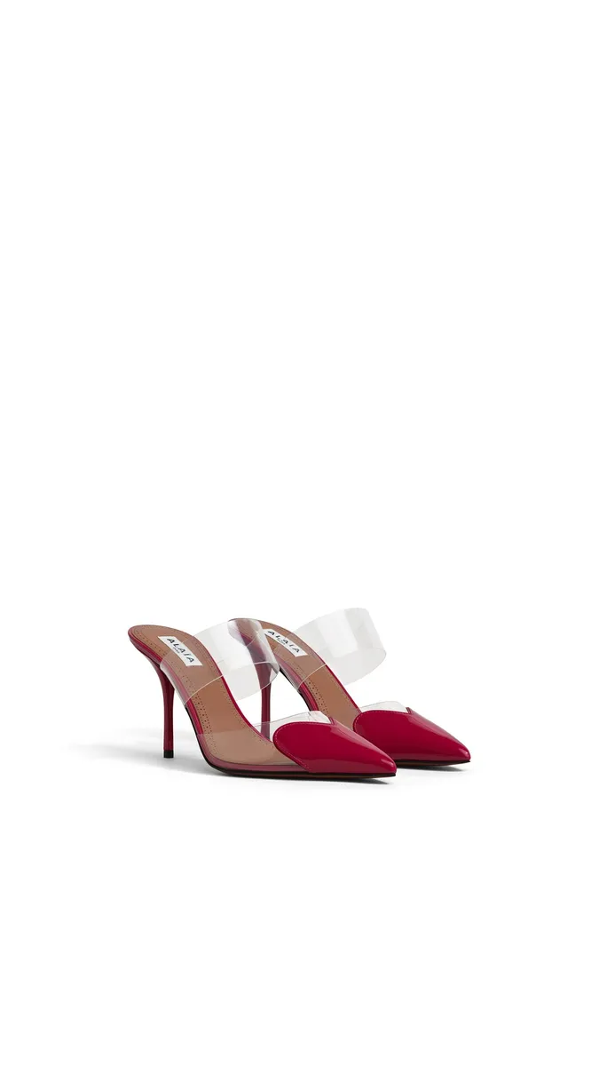 Alaïa Le Coeur Mules In Patent Leather | Thumbnail 2