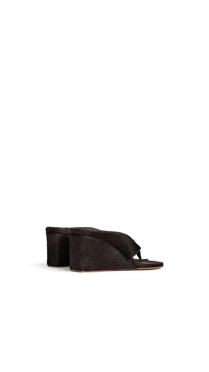 Alaïa Cube Thong Mules In Haircalf | Thumbnail 3 Alaïa Cube Thong Mules In Haircalf | Thumbnail 3