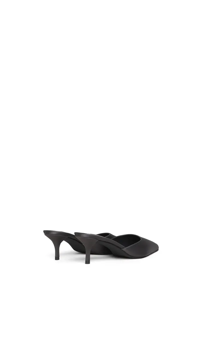 Alaïa Le Coeur Mules In Satin | Thumbnail 3