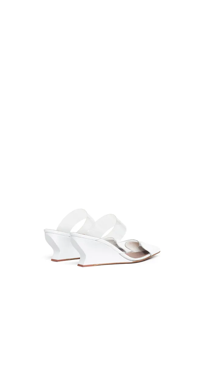 Alaïa Le Coeur Wedge Mules In Patent Leather | Thumbnail 3