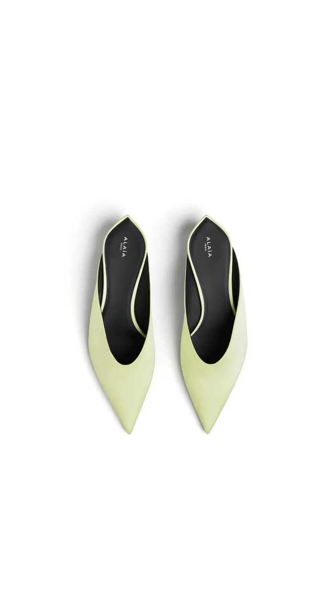Alaïa Invisible Mules In Satin | Thumbnail 4