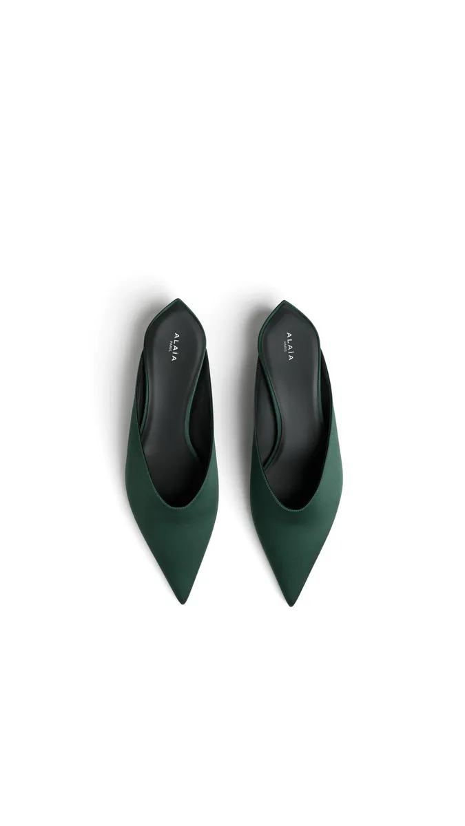 Alaïa Invisible Mules In Satin | Thumbnail 4