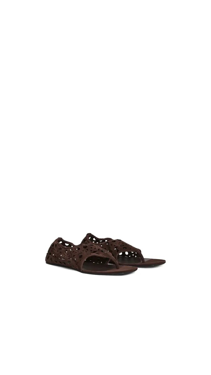 Alaïa Vienne Thong Sandals In Velvet Calfskin | Thumbnail 2 Alaïa Vienne Thong Sandals In Velvet Calfskin | Thumbnail 2