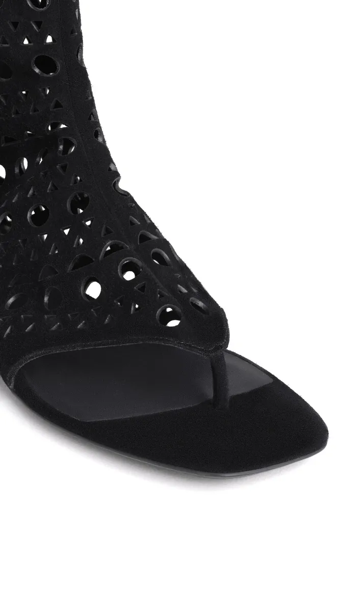 Alaïa Vienne High Flat Sandals In Velvet Calfskin | Thumbnail 4 Alaïa Vienne High Flat Sandals In Velvet Calfskin | Thumbnail 4