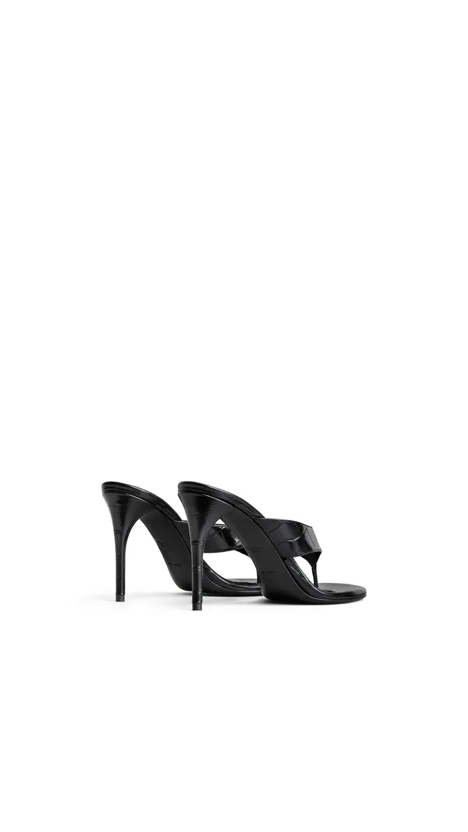 Alaïa Mules Tong In Crocodile Embossed Calfskin | Thumbnail 3 Alaïa Mules Tong In Crocodile Embossed Calfskin | Thumbnail 3