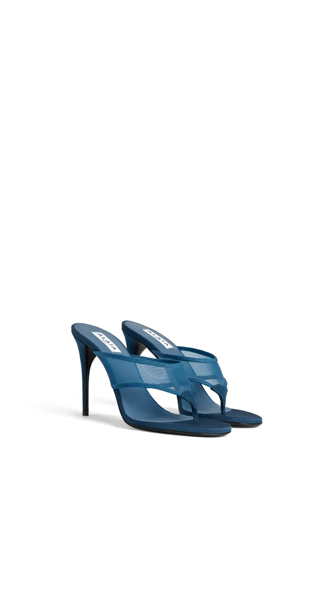 Alaïa Mules Tong In Mesh | Thumbnail 2 Alaïa Mules Tong In Mesh | Thumbnail 2