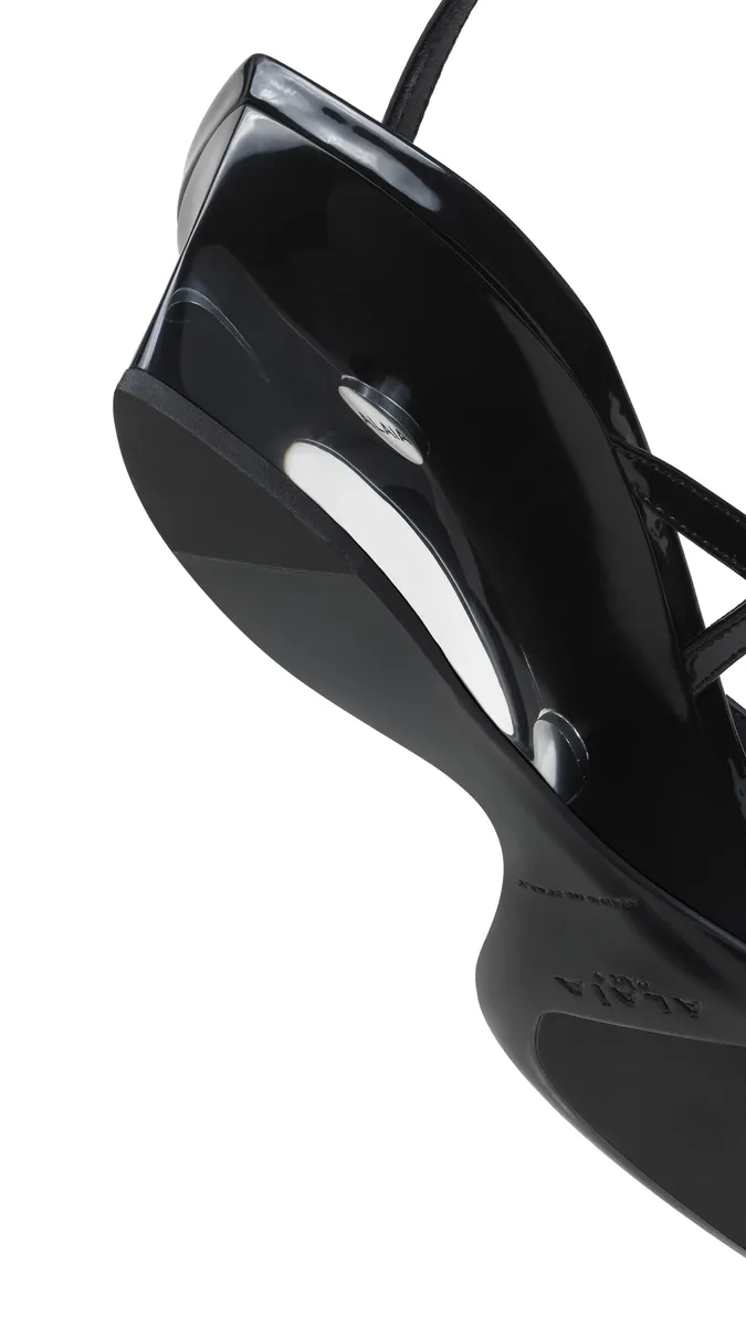 Alaïa Invisible Thong In Patent Calfskin | Thumbnail 3 Alaïa Invisible Thong In Patent Calfskin | Thumbnail 3