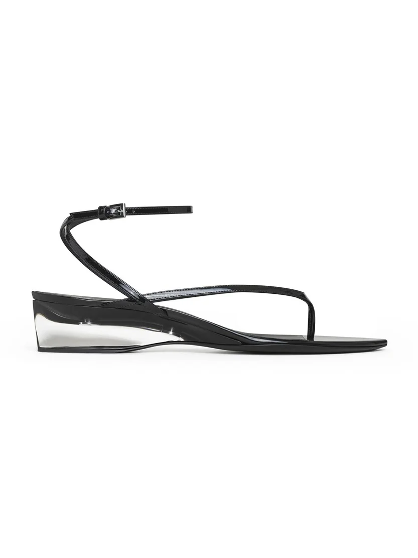 Invisible Thong In Patent Calfskin