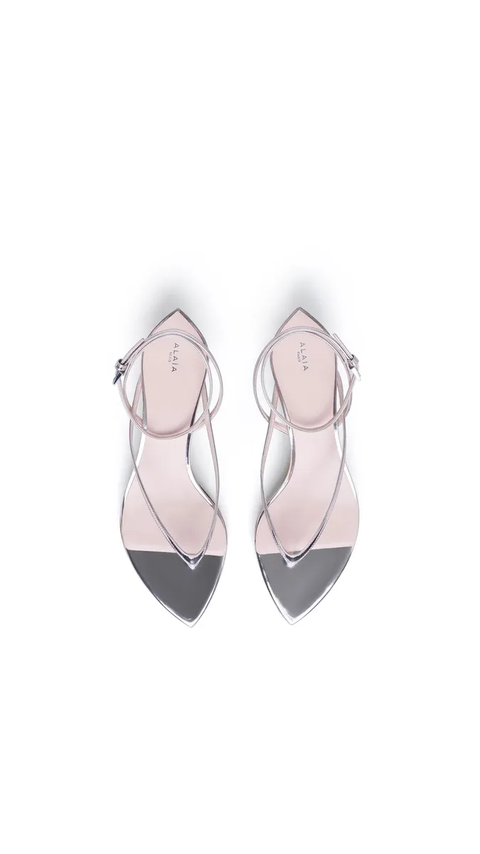 Alaïa Invisible Thong In Mirror Calfskin | Thumbnail 4 Alaïa Invisible Thong In Mirror Calfskin | Thumbnail 4