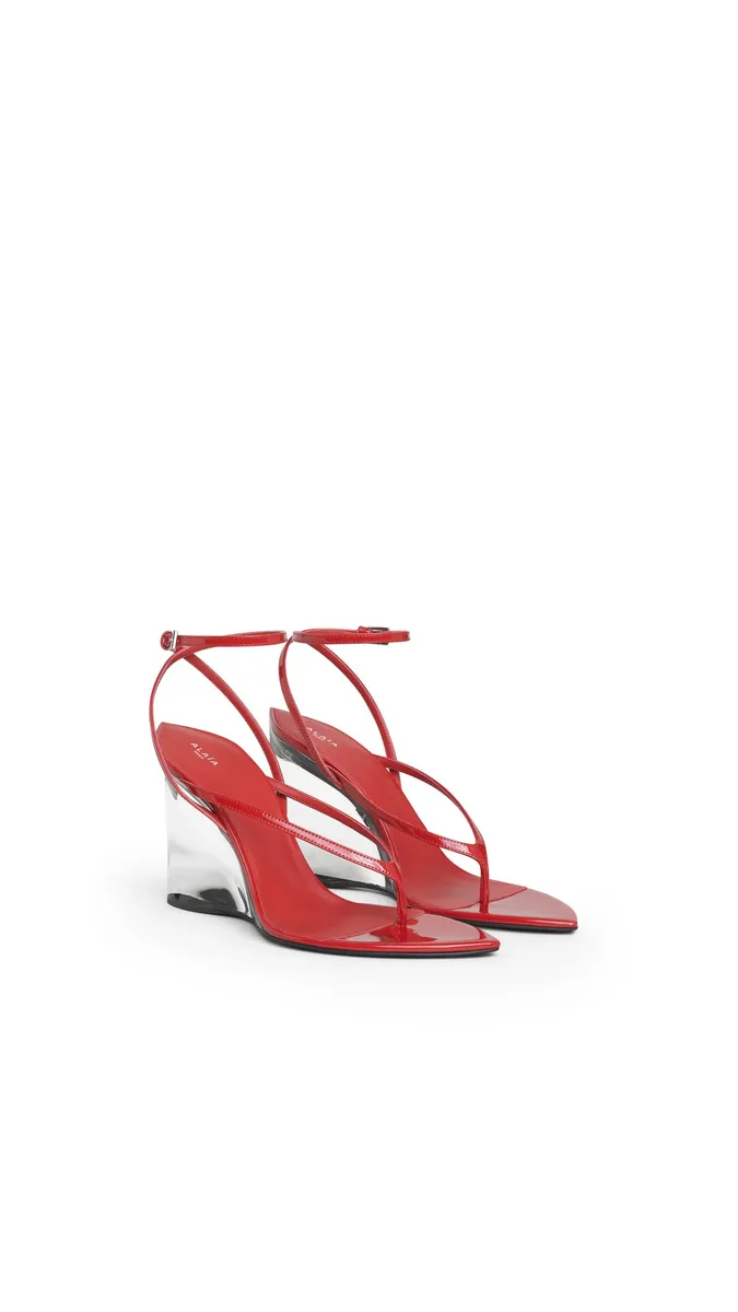Alaïa Invisible Thong Sandals In Patent Calfskin | Thumbnail 2 Alaïa Invisible Thong Sandals In Patent Calfskin | Thumbnail 2