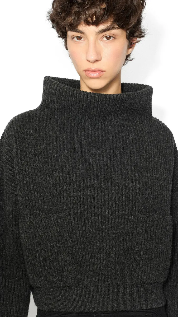 Alaïa Cashmere Pocket Jumper | Thumbnail 4