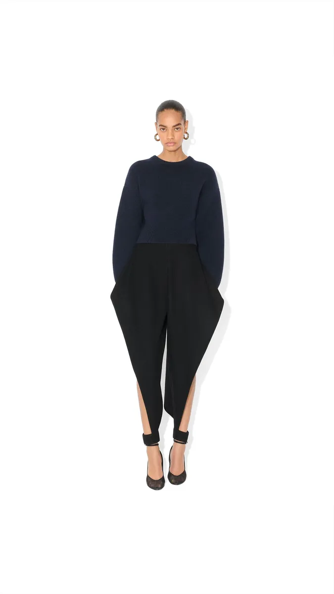 Alaïa Cashmere Crew Neck Jumper | Thumbnail 2