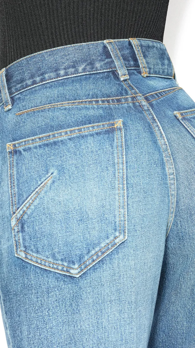 Alaïa Bootcut Denim Jeans | Thumbnail 4
