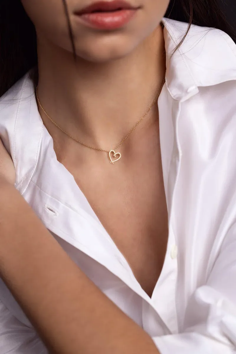 KWIAT Diamond Cross My Heart Small Pendant | Thumbnail 3 KWIAT Diamond Cross My Heart Small Pendant | Thumbnail 3