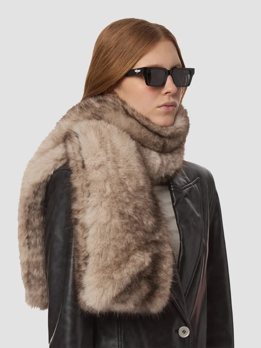 Apparis Women's Kai Faux-Mink Scarf | Thumbnail 3