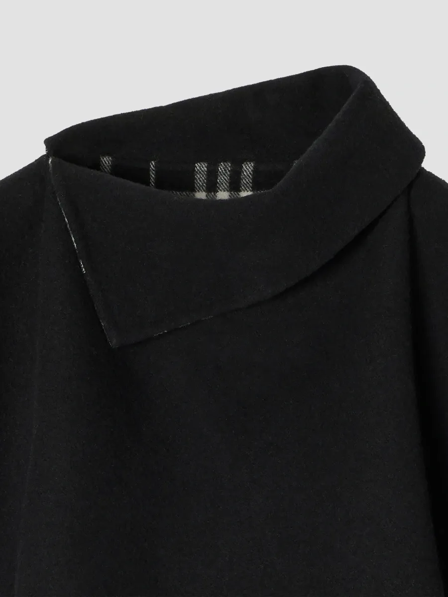 Burberry Women's Mini Fringed Wool Capelet | Thumbnail 2
