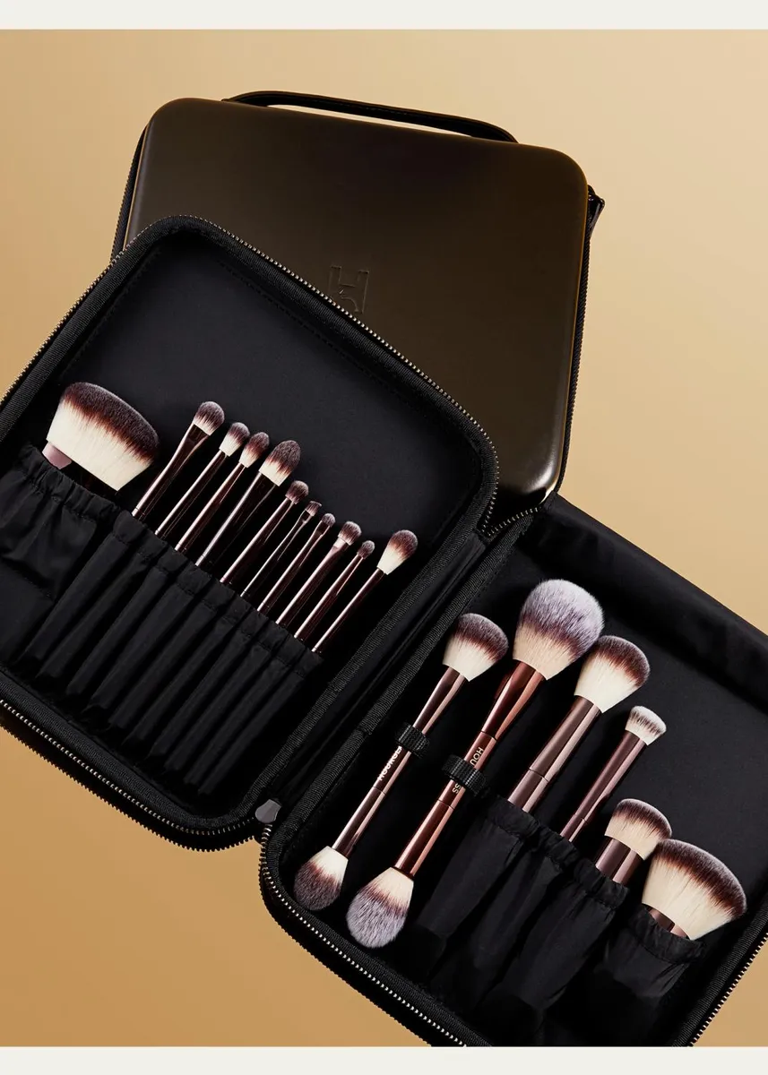 Hourglass Cosmetics Vegan Brush Collection - Limited Edition | Thumbnail 7