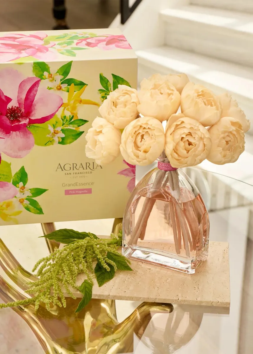 Agraria Limited Edition Pink Magnolia GrandEssence Diffuser, 32 oz. | Thumbnail 3