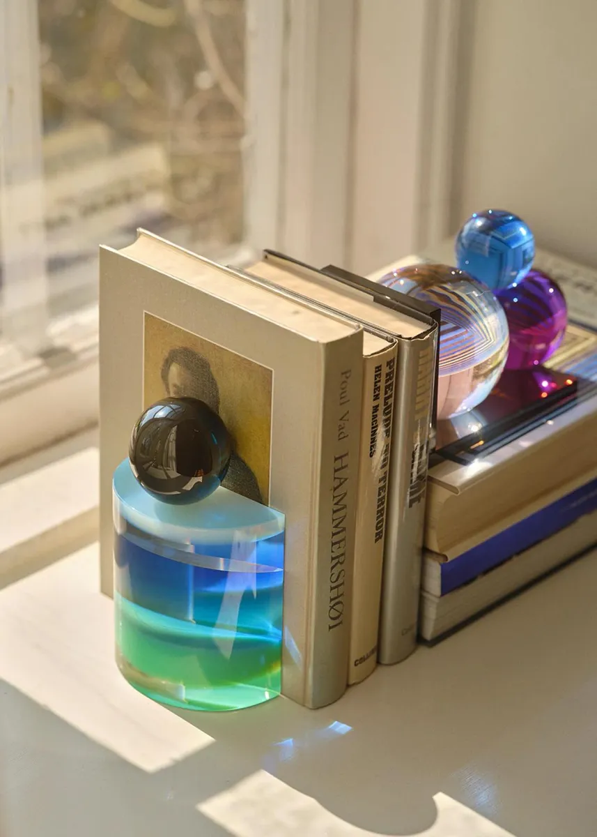 Reflections Copenhagen Villa Prima Crystal Onyx Bookend | Thumbnail 2