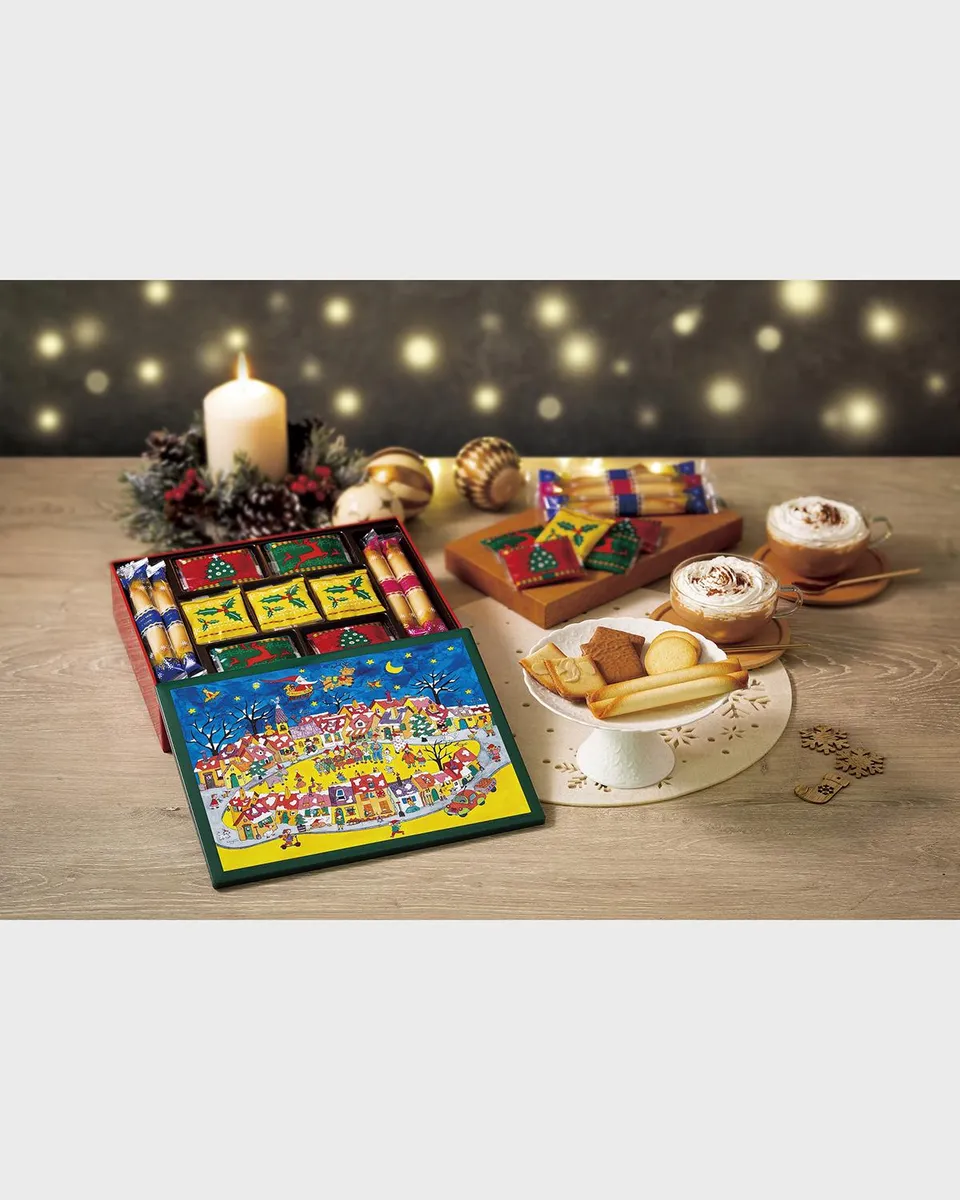 Yoku Moku Holiday Cinq Delices Cookies, 50-Piece | Thumbnail 3 Yoku Moku Holiday Cinq Delices Cookies, 50-Piece | Thumbnail 3