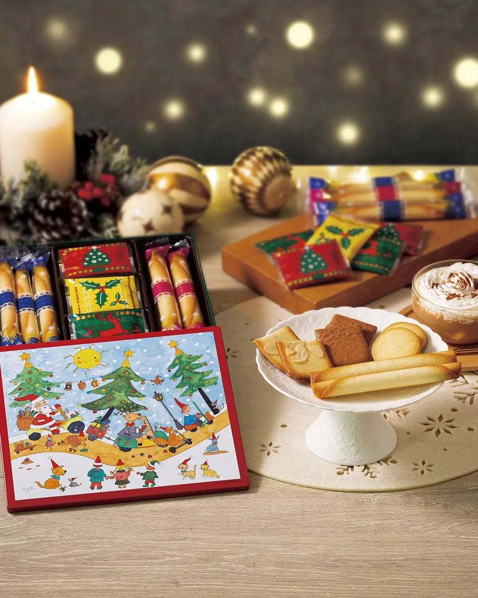 Yoku Moku Holiday Petit Cinq Delices Cookies | Thumbnail 3 Yoku Moku Holiday Petit Cinq Delices Cookies | Thumbnail 3