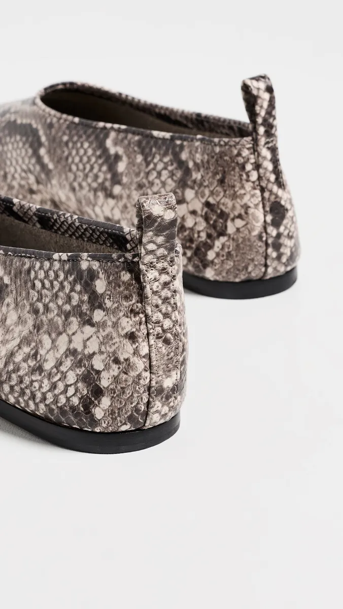 Schutz Hadley Flats | Thumbnail 4 Schutz Hadley Flats | Thumbnail 4