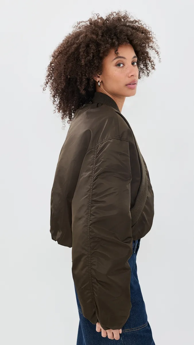 Alpha Industries MA-1 Oversized Fitflight Jacket | Thumbnail 4 Alpha Industries MA-1 Oversized Fitflight Jacket | Thumbnail 4