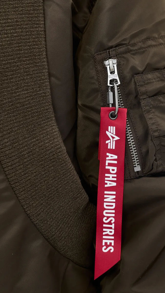 Alpha Industries MA-1 Oversized Fitflight Jacket | Thumbnail 6 Alpha Industries MA-1 Oversized Fitflight Jacket | Thumbnail 6