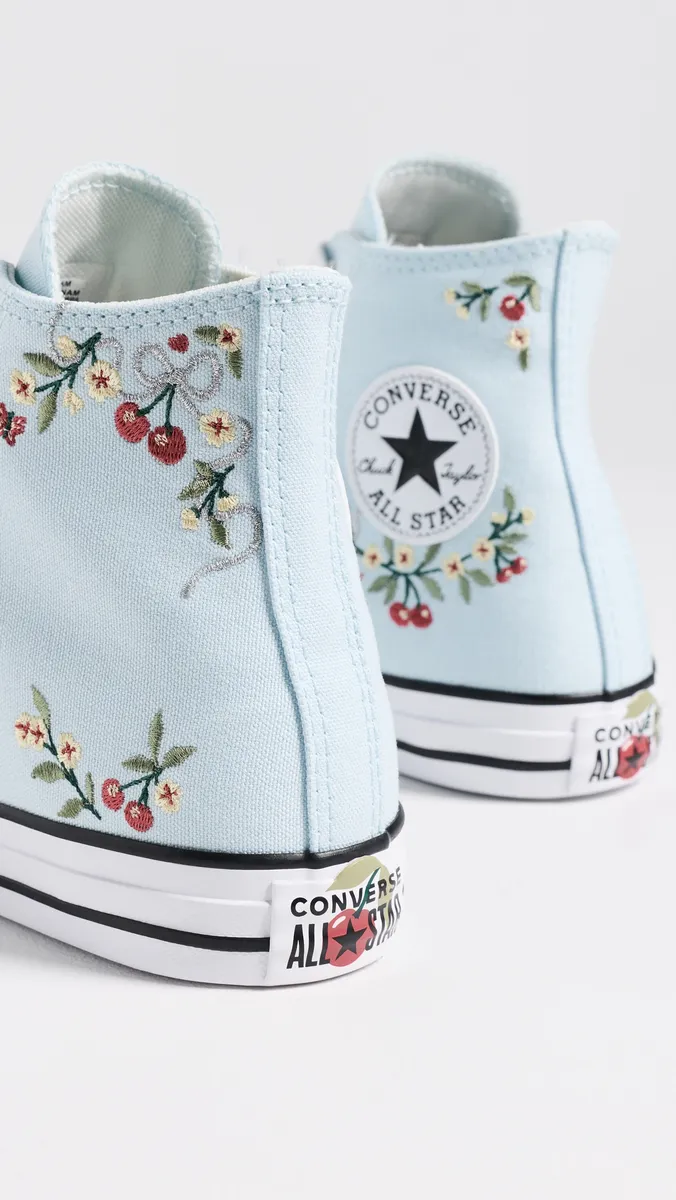 Converse Chuck Taylor All Star Sneakers | Thumbnail 4 Converse Chuck Taylor All Star Sneakers | Thumbnail 4