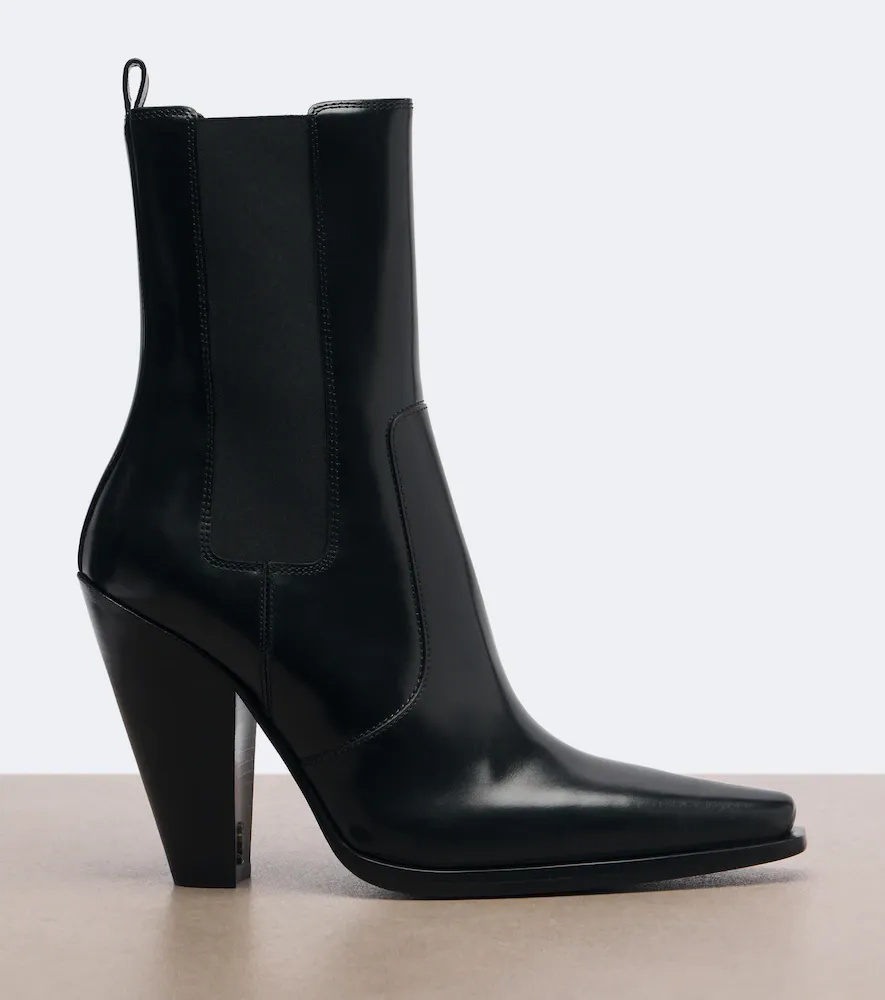 Saint Laurent Dylan leather Chelsea boots | Thumbnail 2 Saint Laurent Dylan leather Chelsea boots | Thumbnail 2