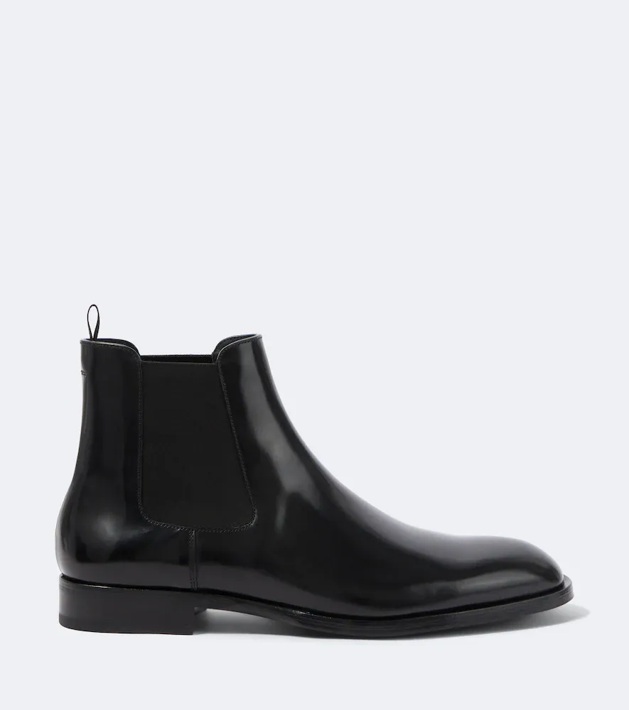 Prada Leather Chelsea boots | Thumbnail 3