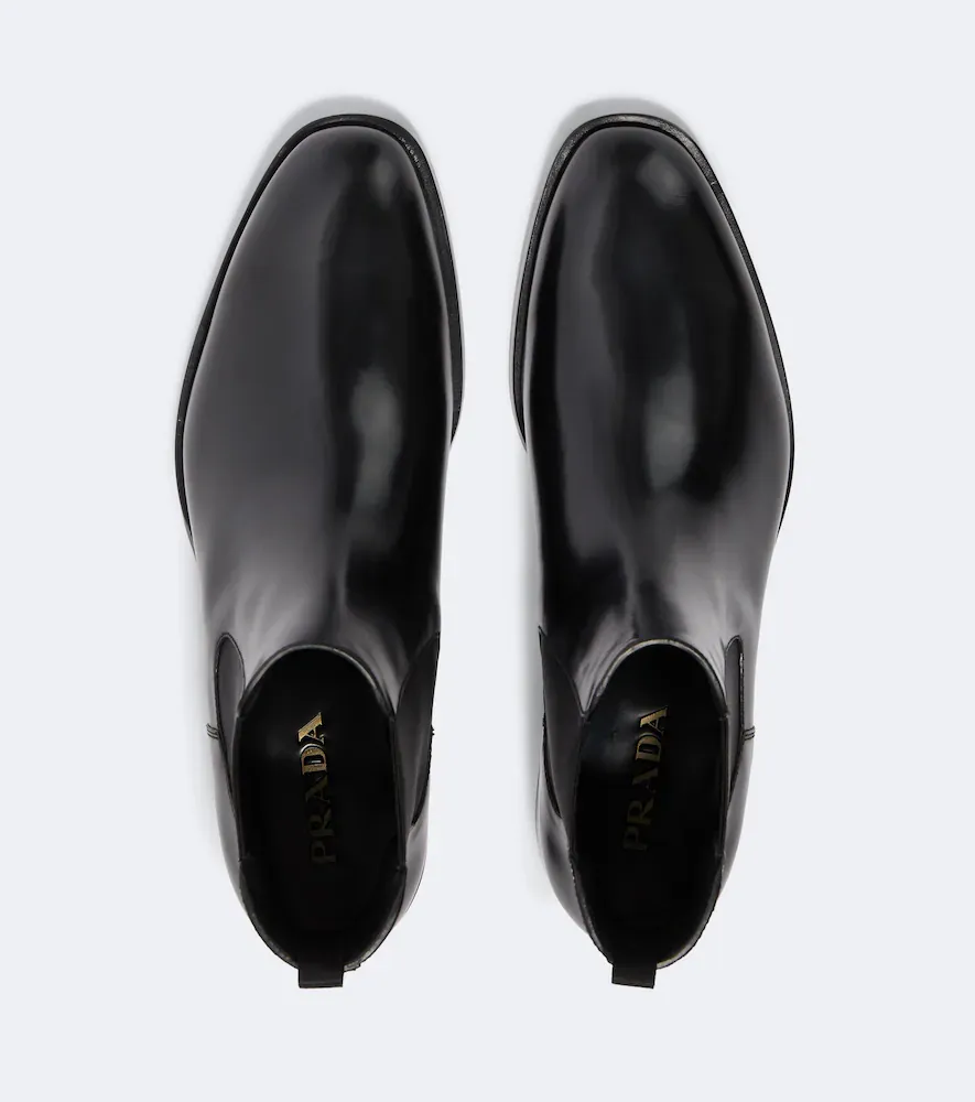 Prada Leather Chelsea boots | Thumbnail 4