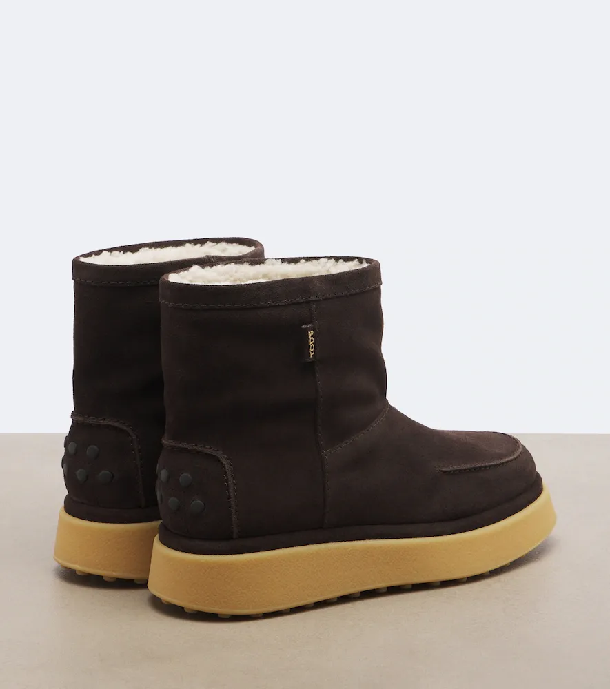 Tod's Gommino shearling-lined suede ankle boots | Thumbnail 3 Tod's Gommino shearling-lined suede ankle boots | Thumbnail 3